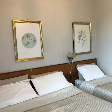 Casa Isabella アパート